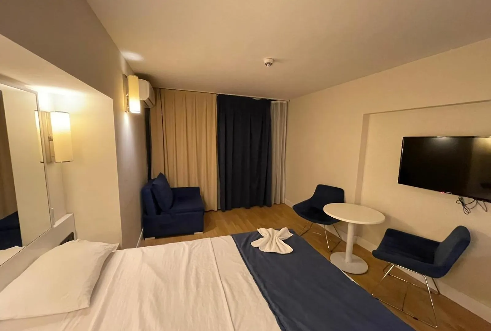 Spend Your Time In Batumi In Orbi City N2 Aparthotel